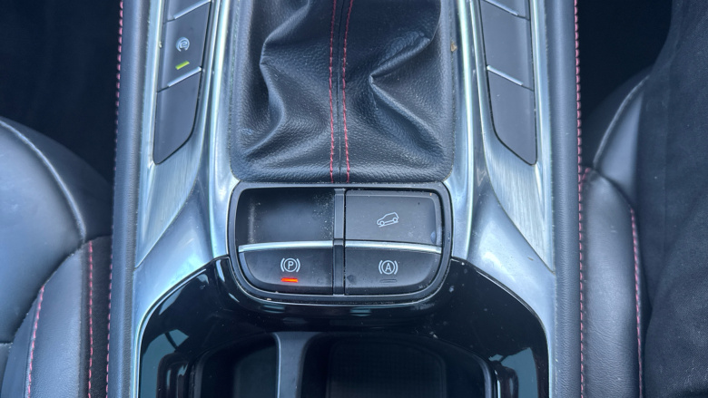 MG Hs 1.5 T-GDI Exclusive 5dr Petrol Hatchback